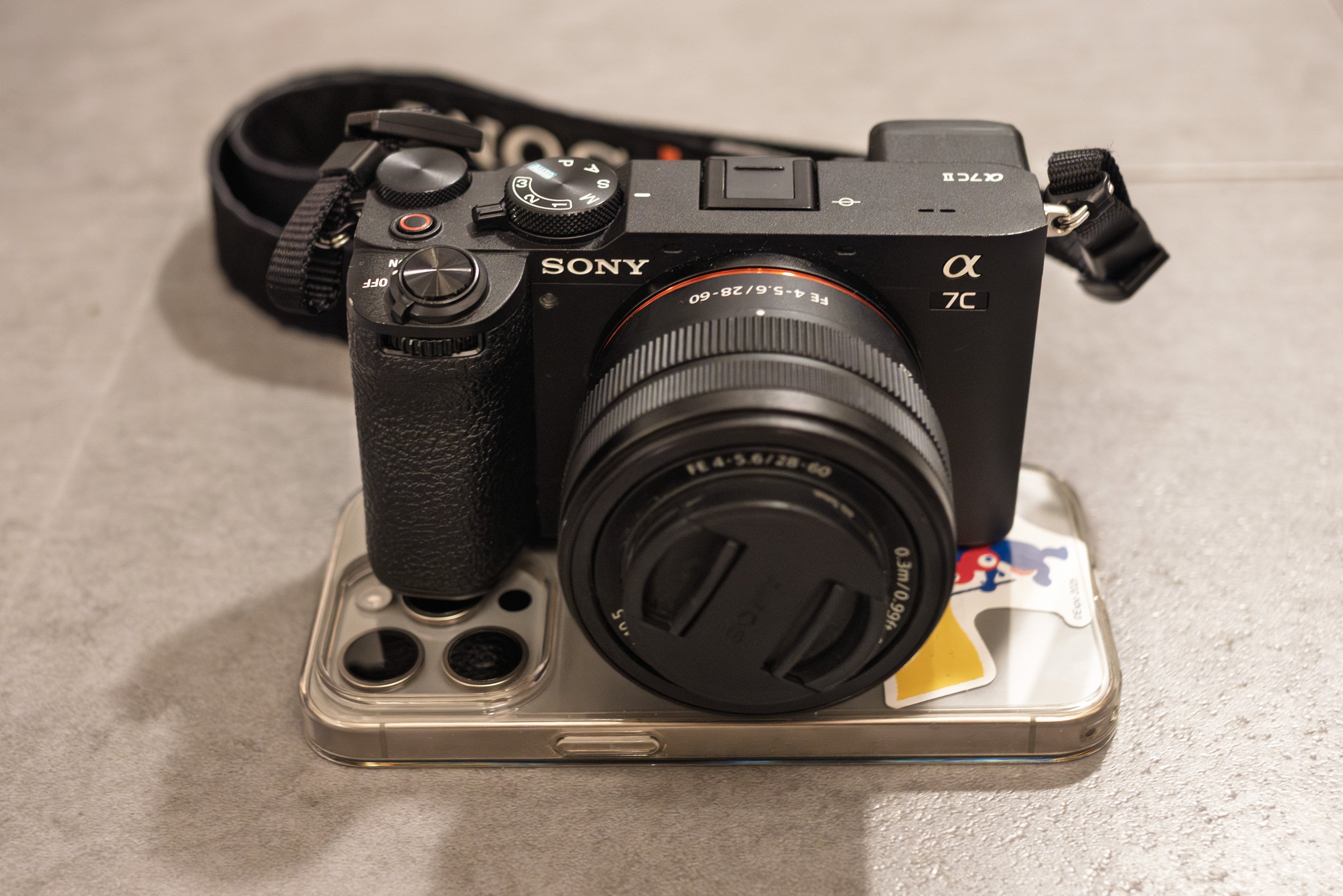 フルサイズを気軽に持ち歩く: FE 28-60mm F4-5.6は軽くて高画質 【SONY