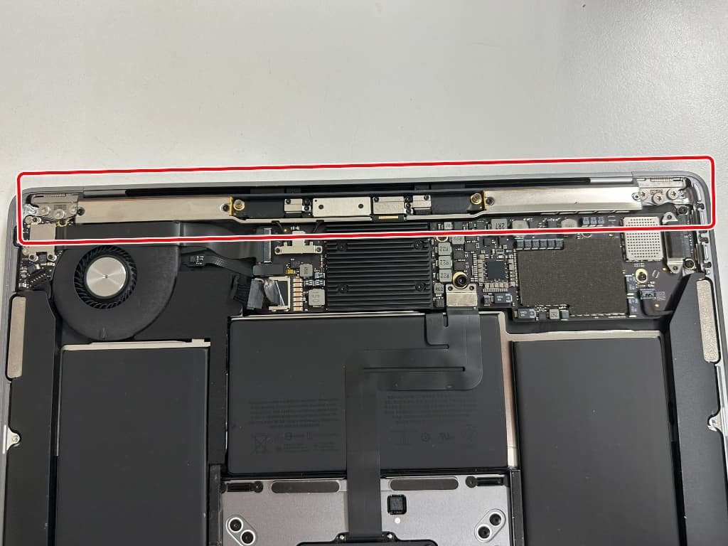 MacBook Air 13inch 2018(A1932)の液晶画面交換で操作出来ない故障が