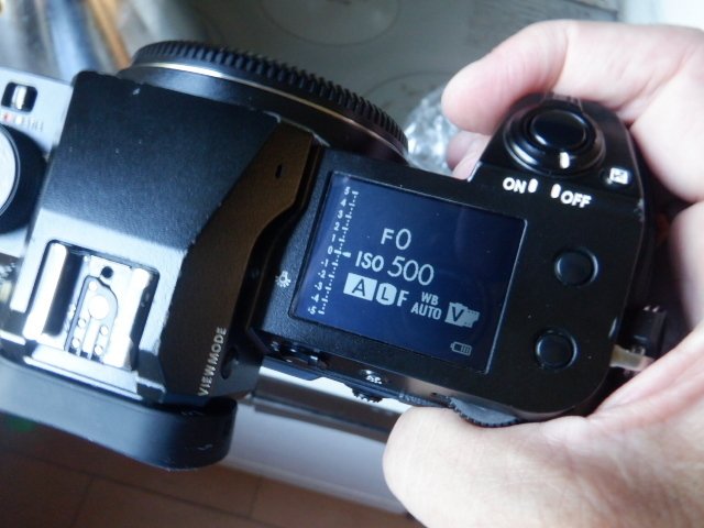 カメラ下取り】「動作未確認」でジャンク品扱いですと～！((+_+