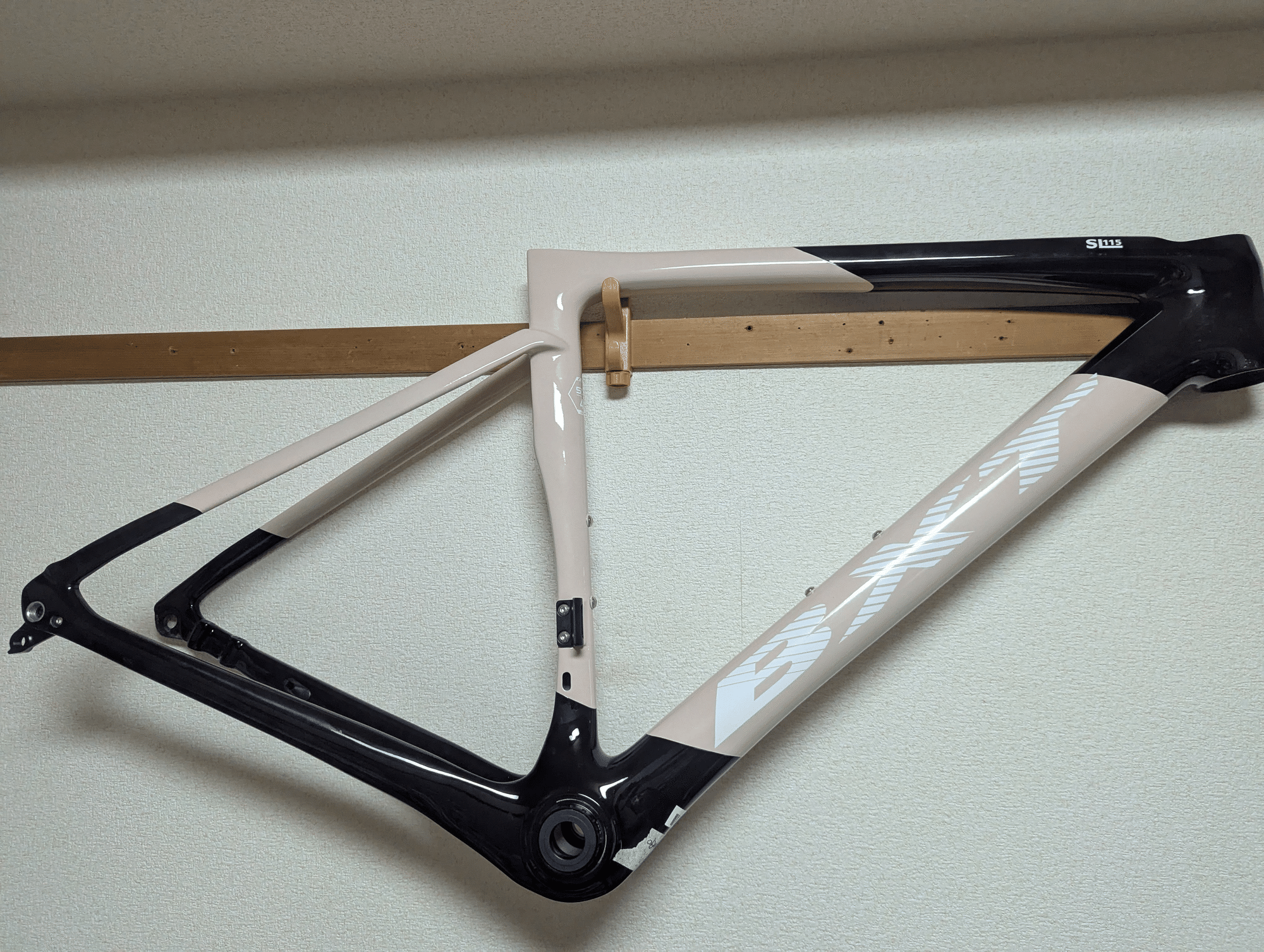 中華カーボンロードバイクを組みました(BXT SL-115)その2組み立て編