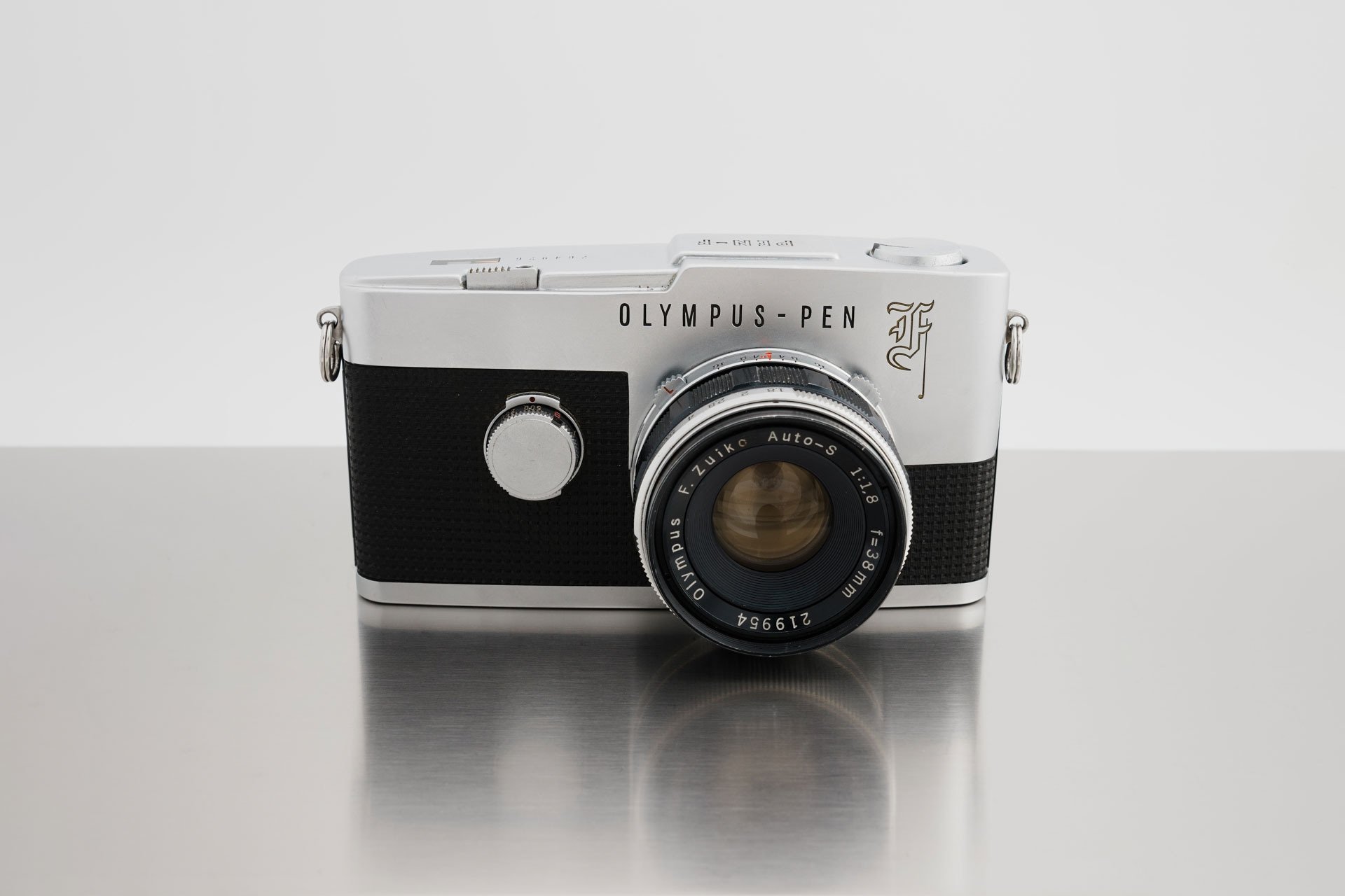 OLYMPUS PEN F｜レトロカメララボ京都