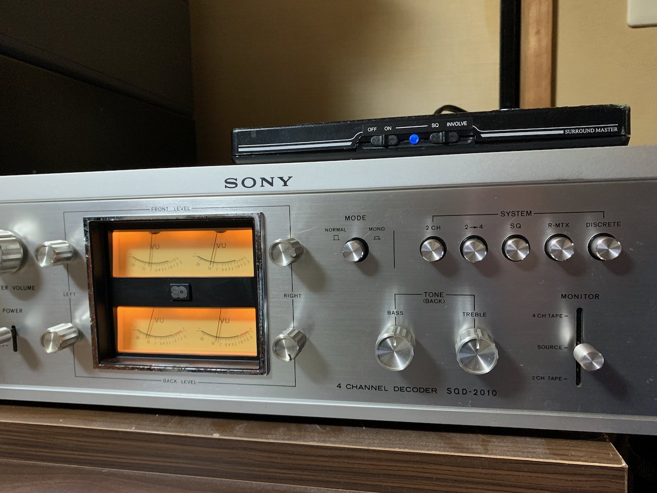 ソニーが1974年に発売したSQ4chデコーダーSQD-2010の真価を改めて問う