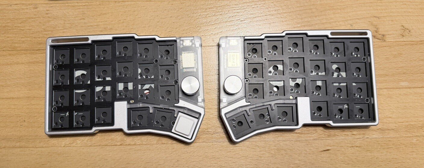 Cornix のキースイッチを Lofree Void Switch に変えた｜Hayato