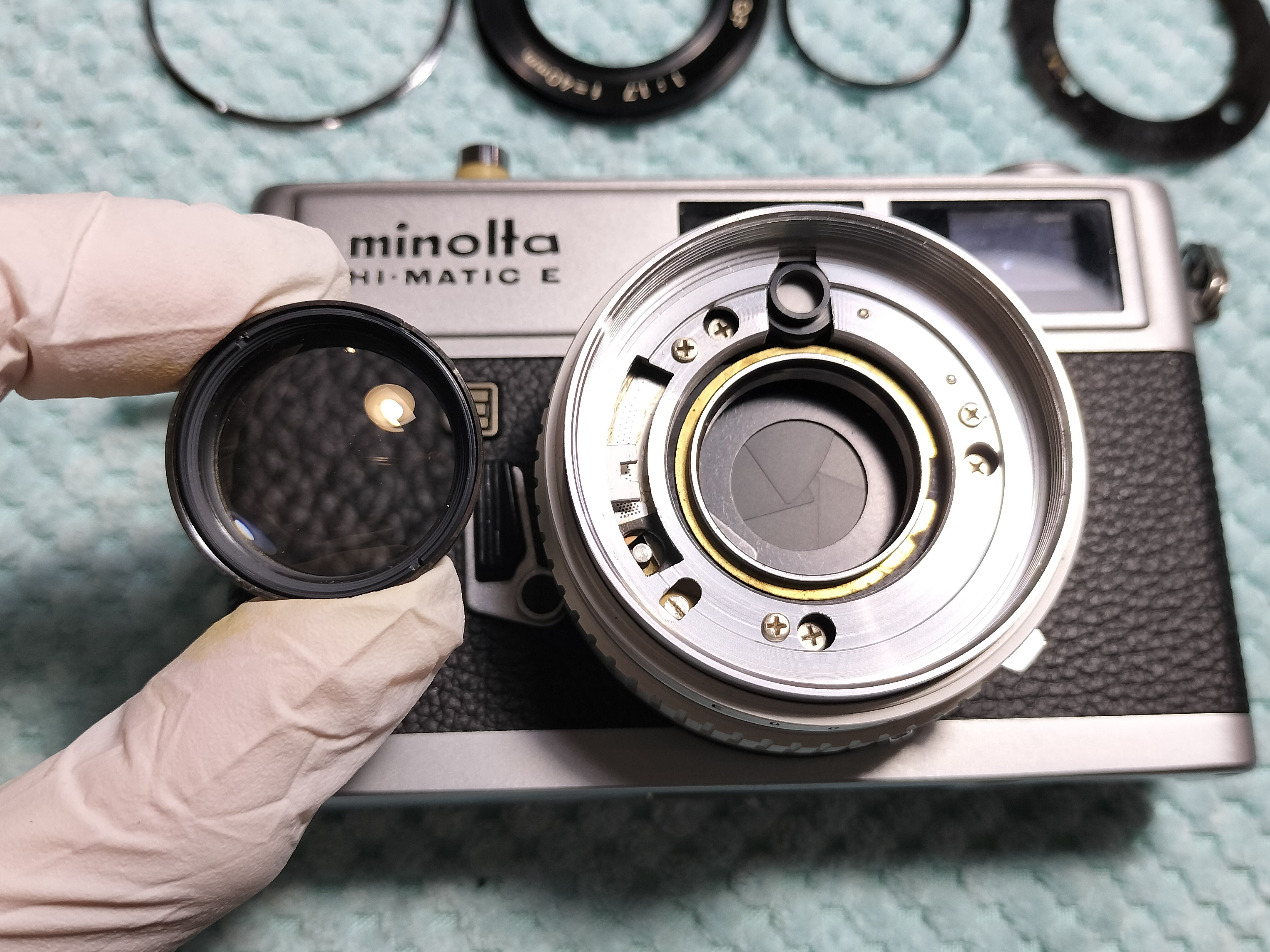 Minolta Hi-Matic Eの分解｜フィルムカメラ修理のアクアカメラ