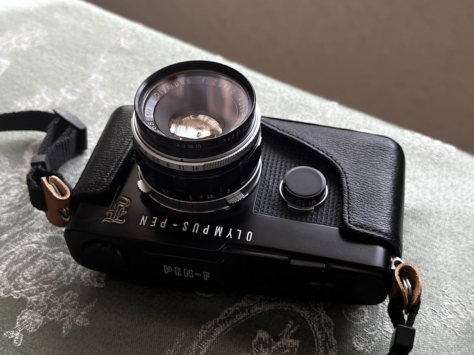 Jack T オリンパス ハーフサイズ一眼カメラ PEN F レンズ OLYMPUS PEN