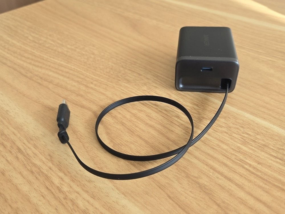 カフェ作業】MacBook Airに対応する予備充電器を探してみた｜そきあきら