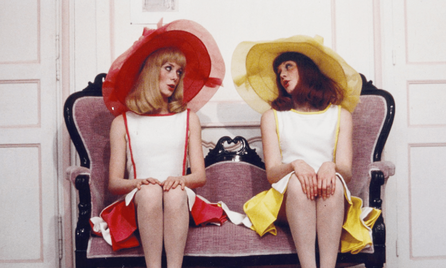 映画 「シェルブールの雨傘」 の色彩計画｜ピーカーブーtakashi