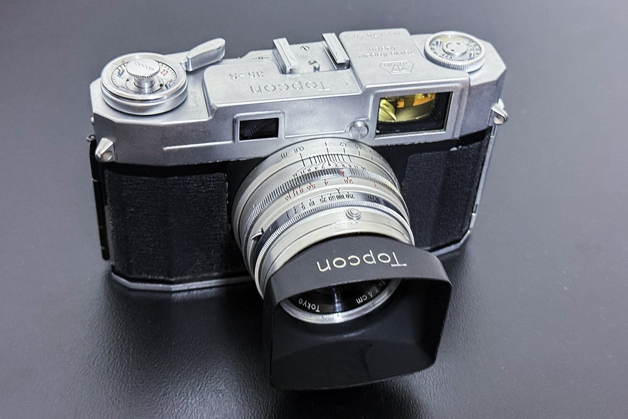 フィルムカメラファンなら誰もが「見つけたら即買い」する名機