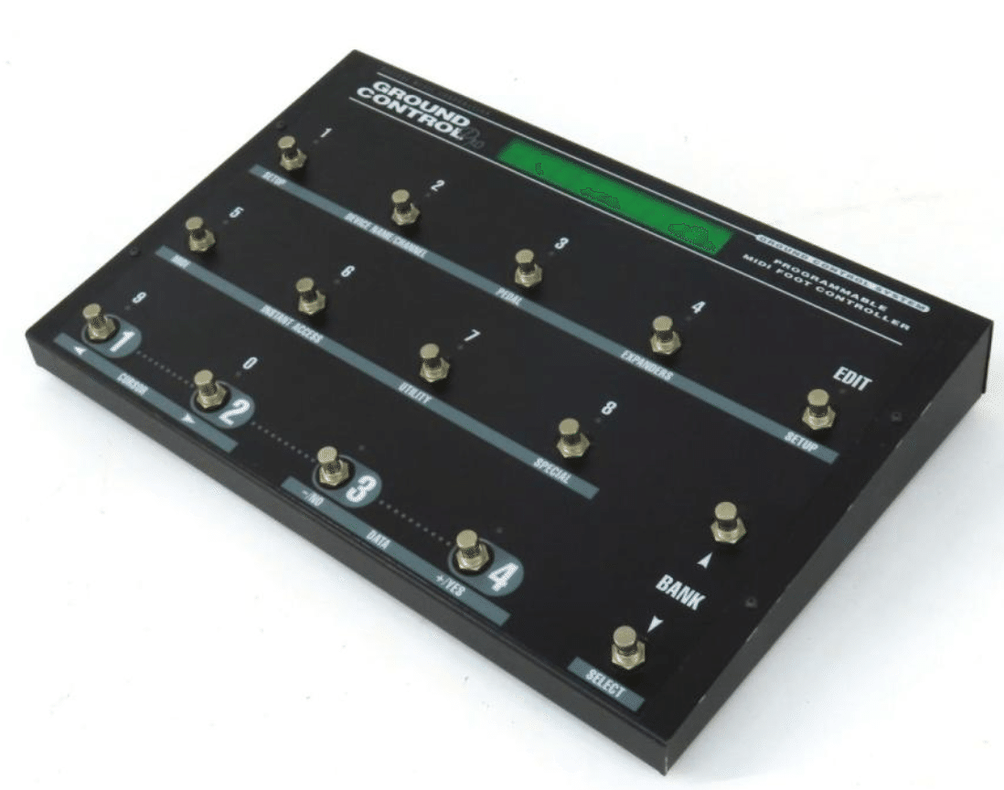 ケヴィン・シールズのシステムの要！MIDIコントローラーについて