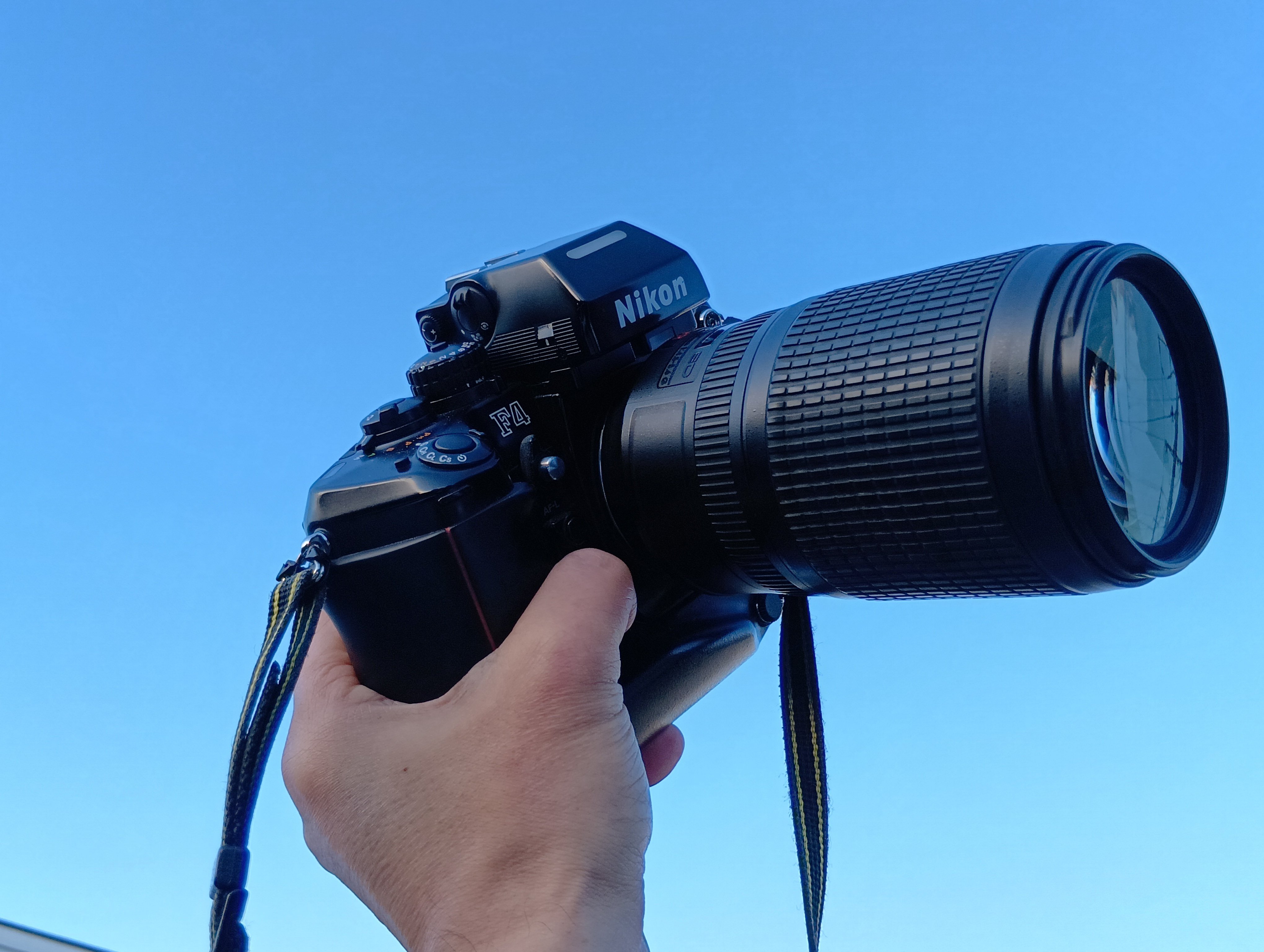 Nikon F4s + 絞りリングの無いレンズ｜Mosquito Brain Studio