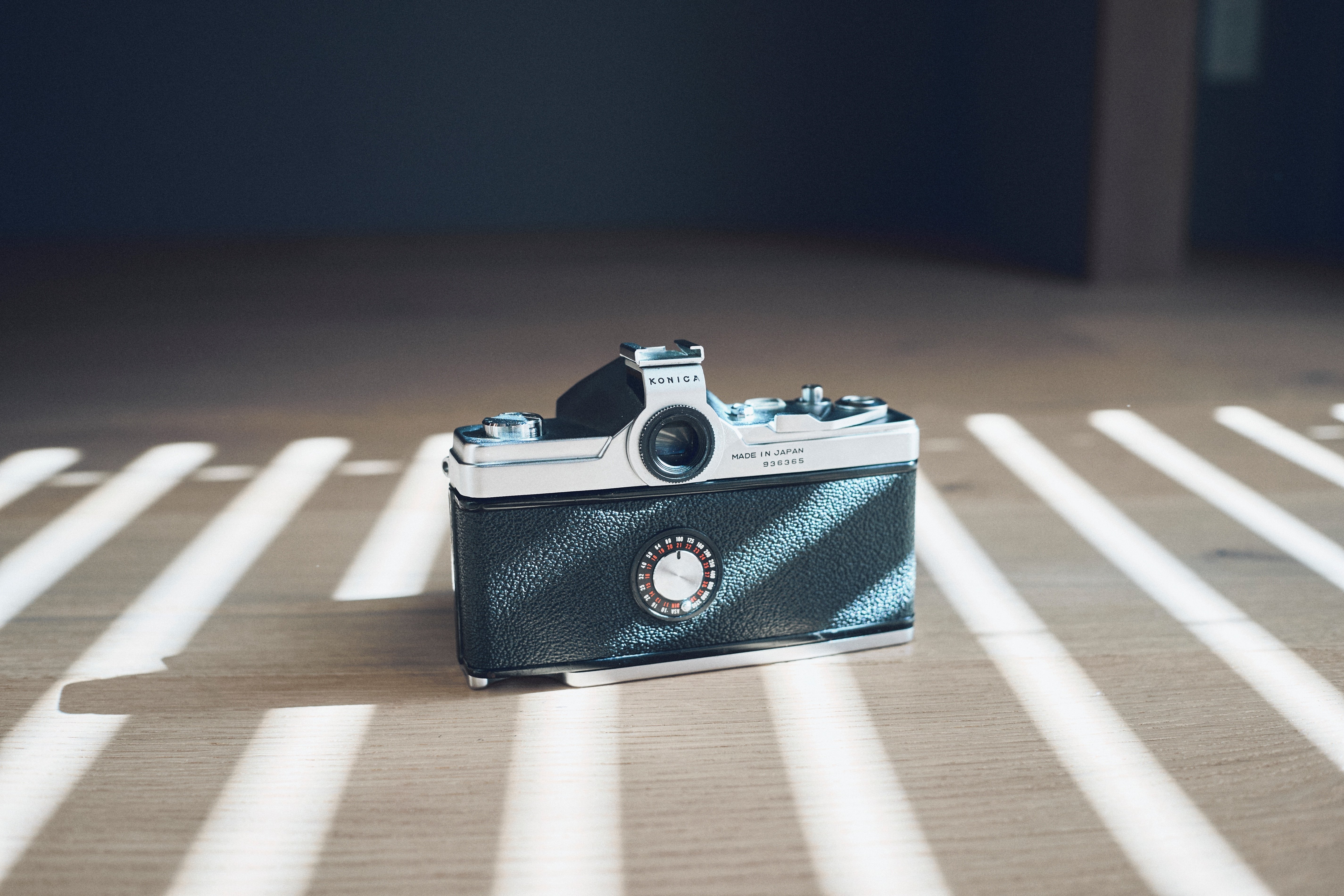 唯一無二ハーフ/フル切り替え機構]KONICA AUTOREX P｜Rocky