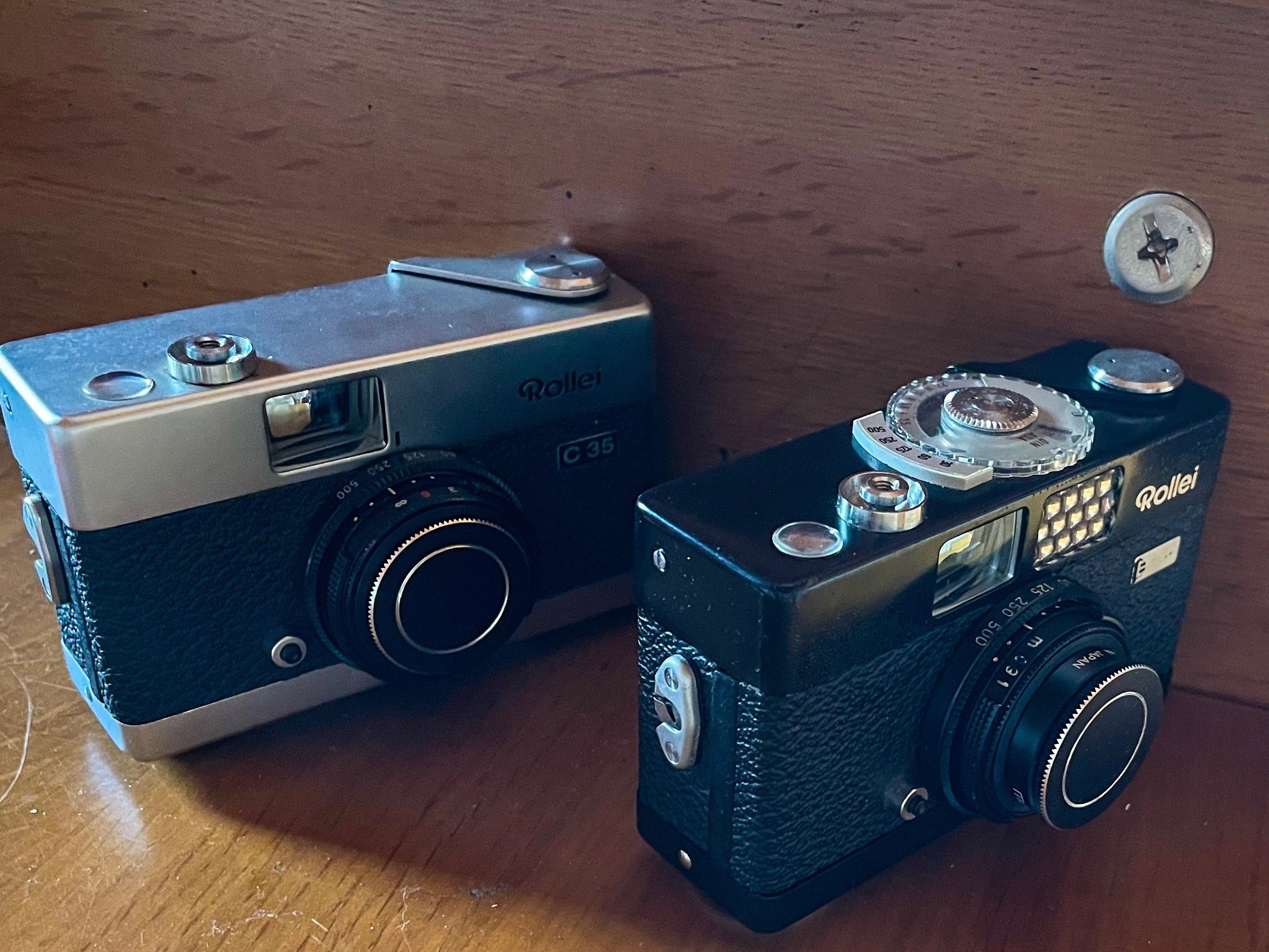 超ミニマルなフィルムカメラ・ローライC35 ②兄弟モデルとどう違う