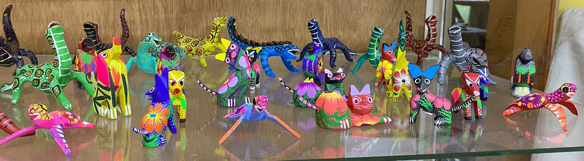 メキシコのアレブリヘとは？プレぺチャ文化のカラフルなフィギュアーツ