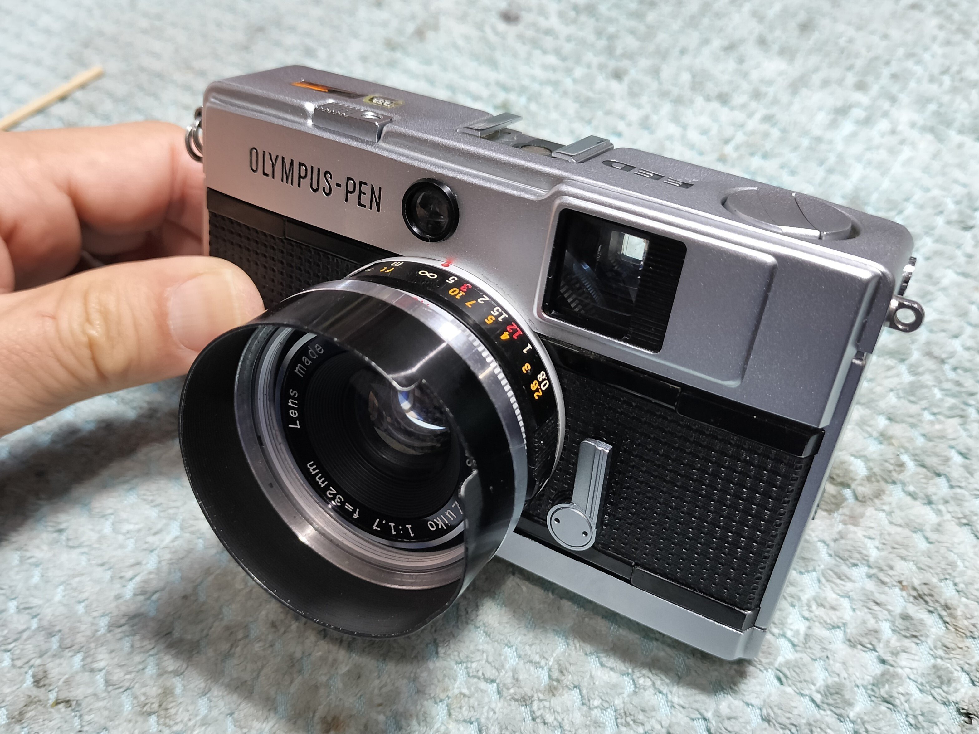 Olympus Pen EEDの分解｜フィルムカメラ修理のアクアカメラ