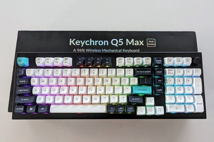 Keychron Q5 Maxをレビュー｜最高峰の打鍵・虜になる理由｜ライター