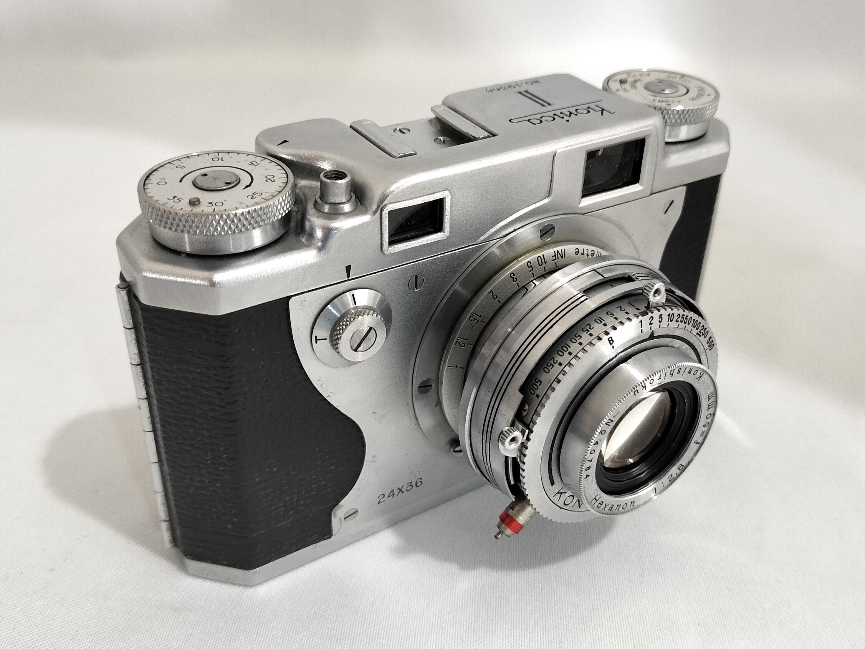 Konica IIシリーズの分解｜フィルムカメラ修理のアクアカメラ