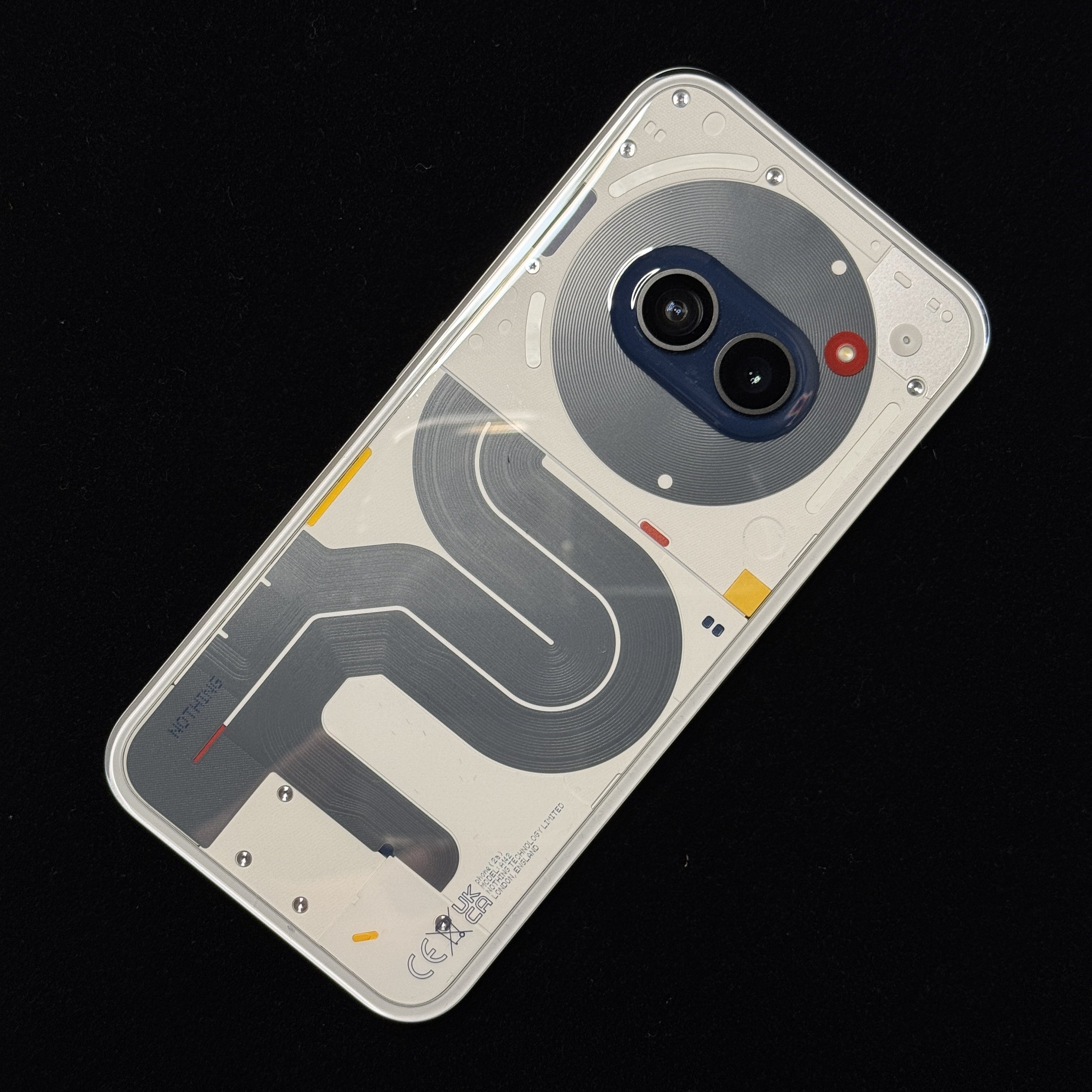 Nothing Phone (2a) Special Editionレビュー｜思わず衝動買いした