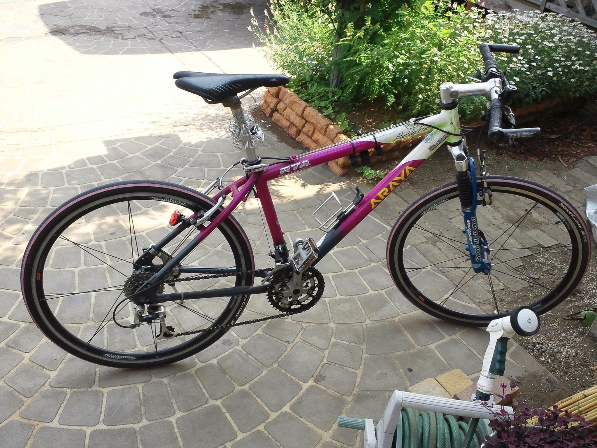 バイク リターンズ アラヤ マディフォックス(Mady FOX) 1993年