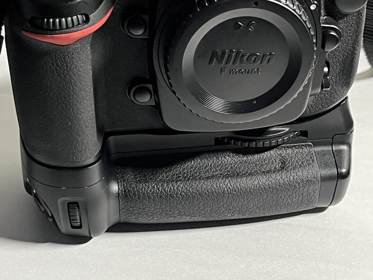 Nikon D300s グリップ付き Nikon D300s グリップ付き Nikon D300s
