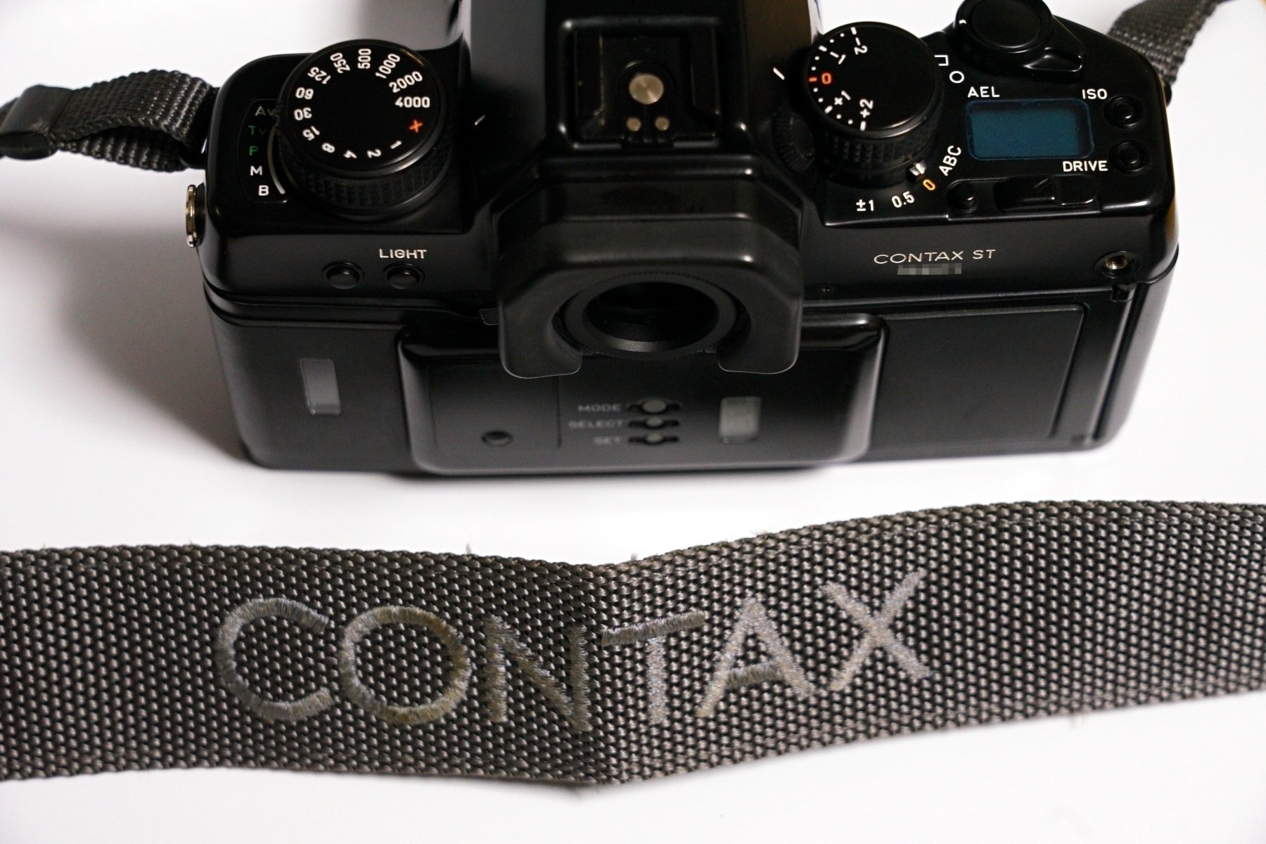 12．CONTAX STがやって来る ヤァヤァヤァ＜カメラ＞｜神成