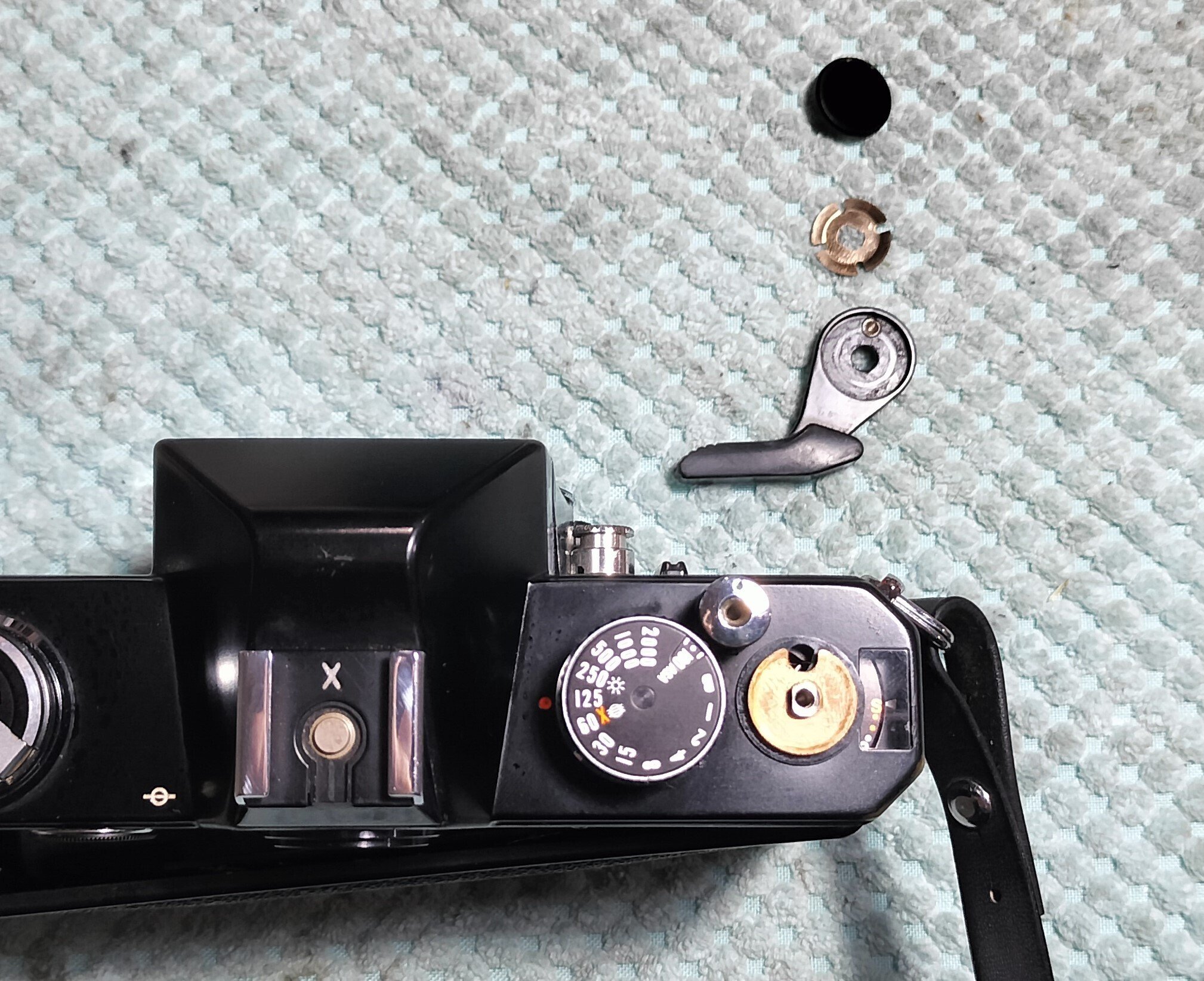 FUJICA ST801の分解｜フィルムカメラ修理のアクアカメラ