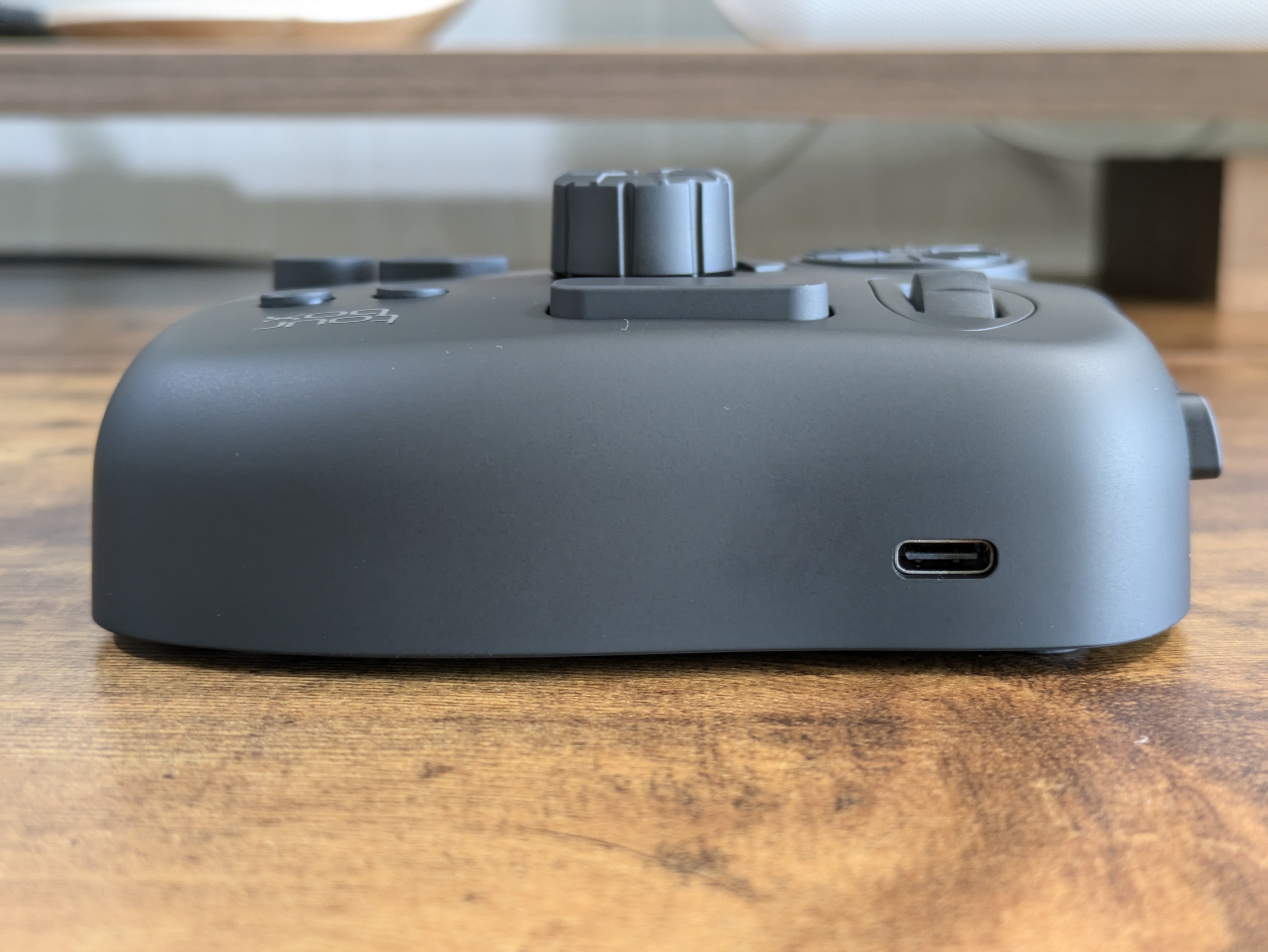 ガジェットレビュー】クリエイターに必要な最高の左手デバイス