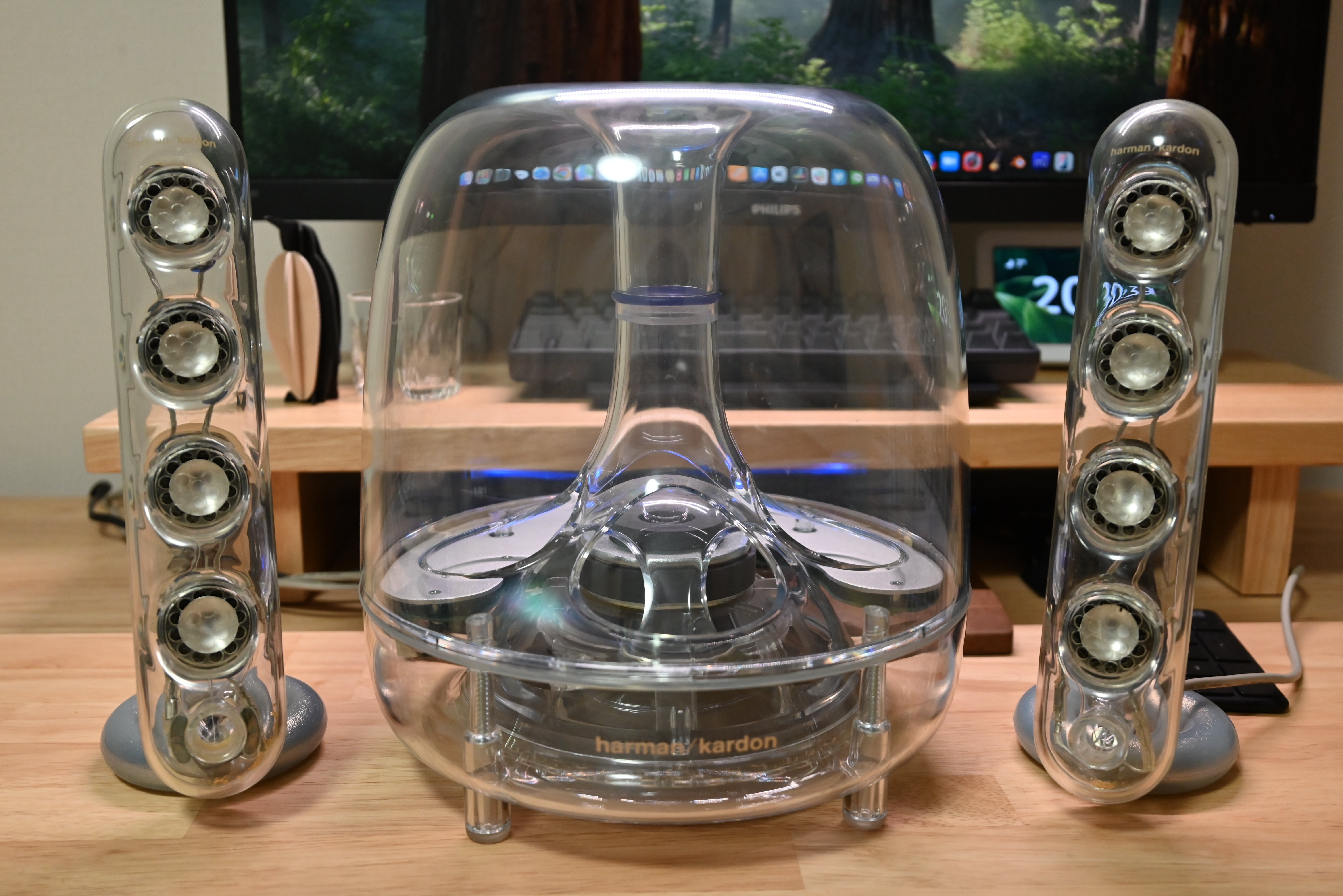 harman/kardon SoundSticks II｜鏡像異性体