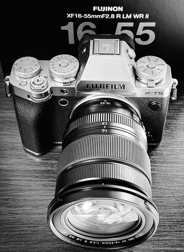 FUJINON XF16-55mm F2.8 R LM WR II｜borichan | 旅するカメラ