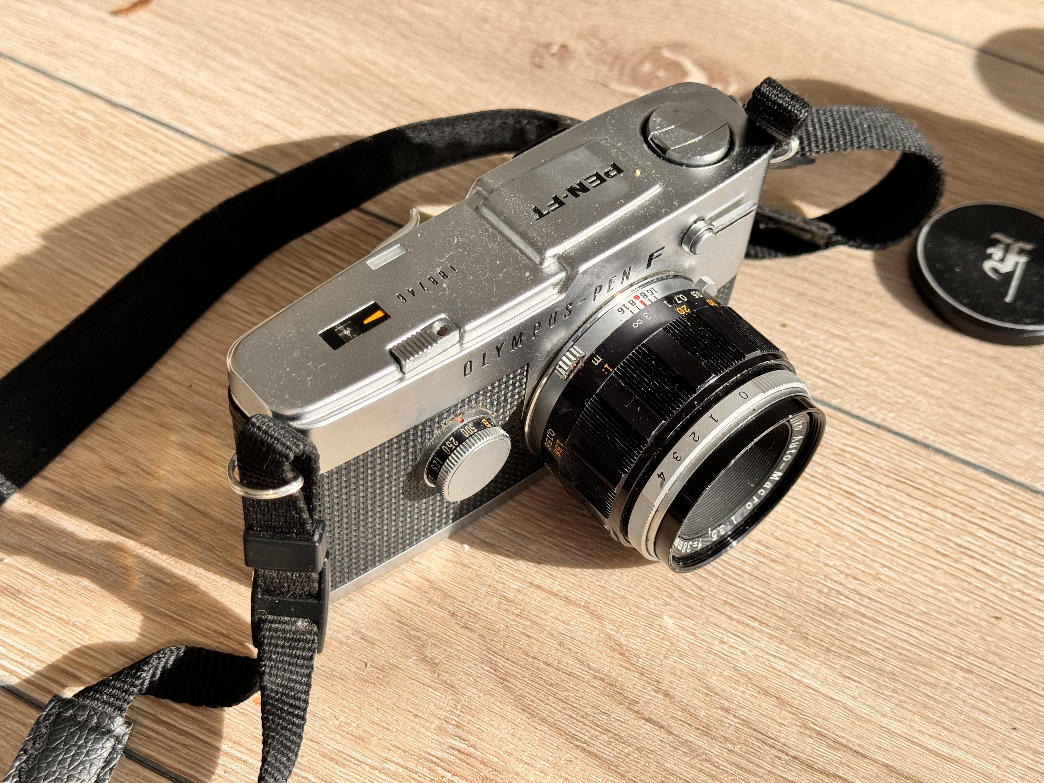 OLYMPUS-PEN FT 父が買ったフィルムカメラ。我が家にカメラがやってき