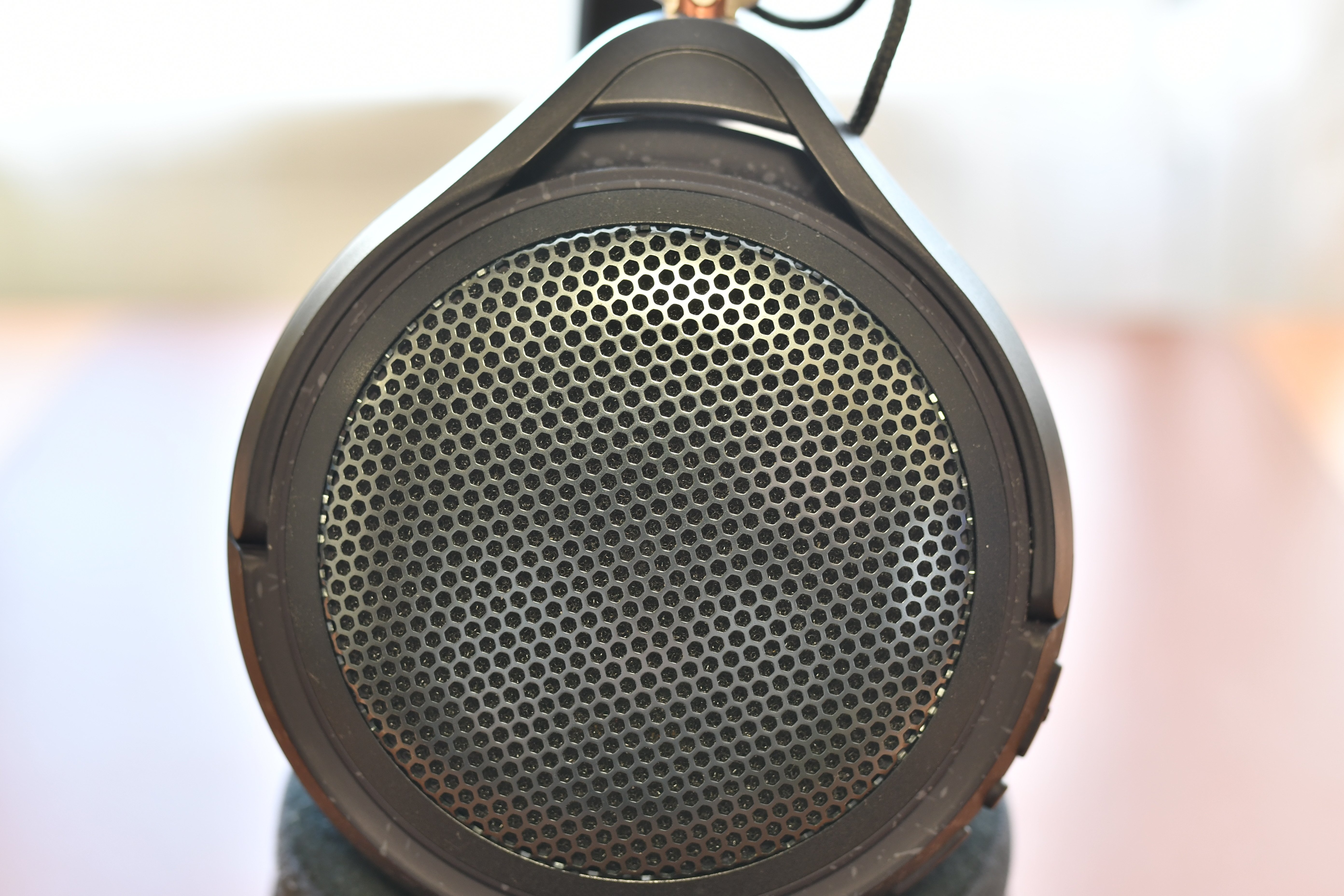 毎日使いのヘッドホン 〜ATH-HL7BT 1年使用レビュー｜SUKE【カメラと