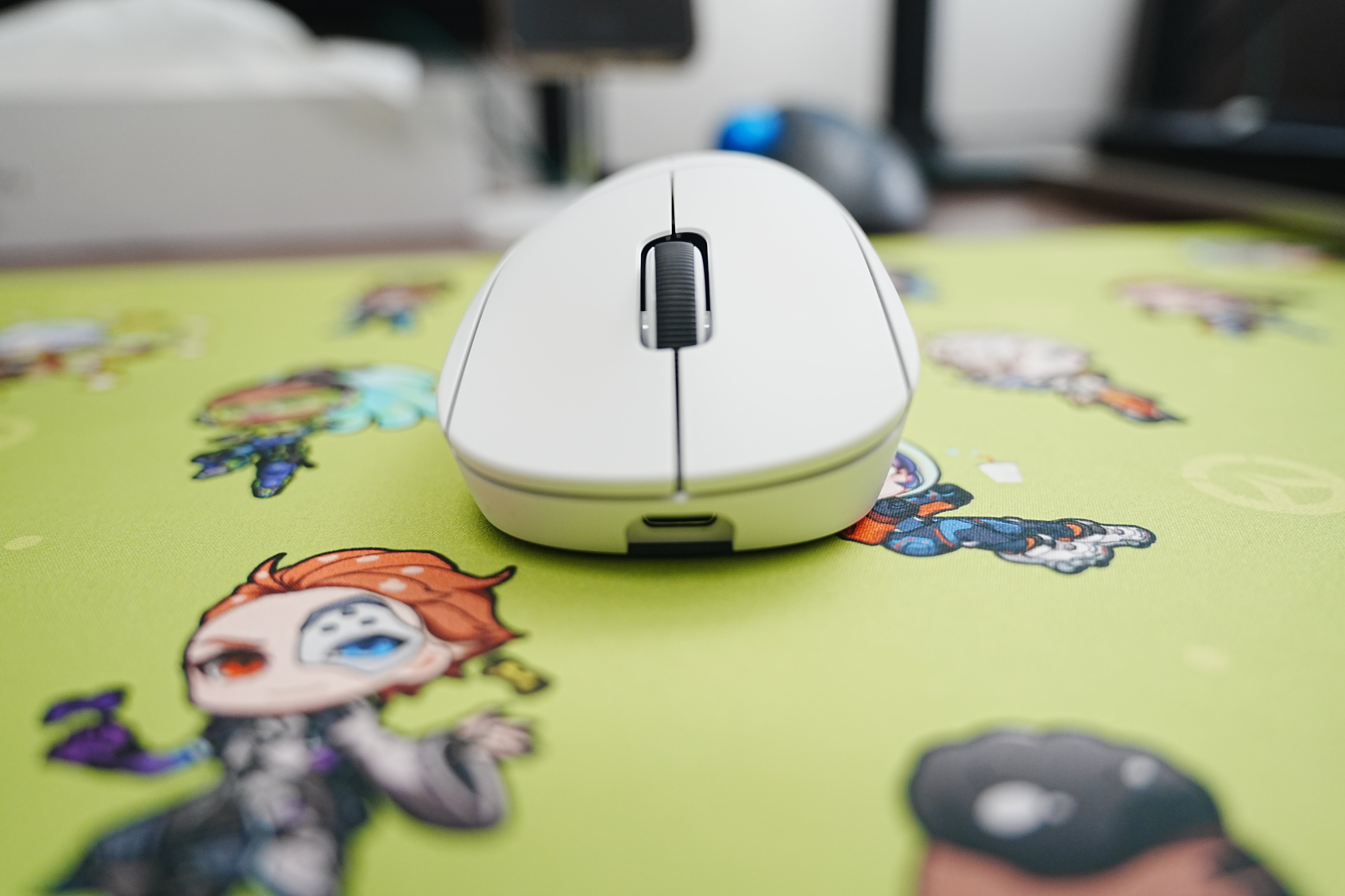 GPRO Superlight Dex2 レビュー。違いや比較。ゲーミングマウス王者