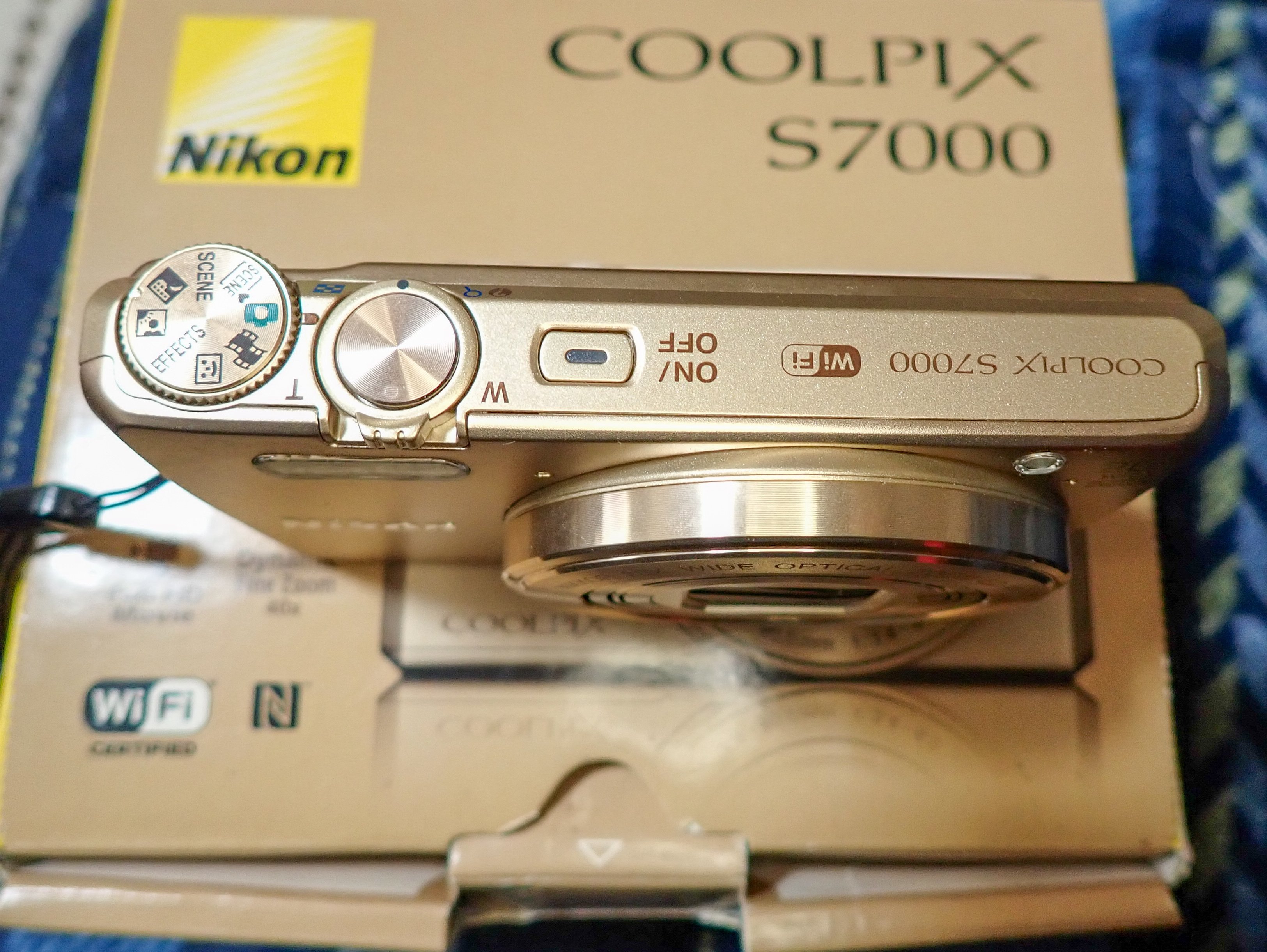 伝説の（笑）Nikon coolpix S7000を購入しました🤗｜セるしうす