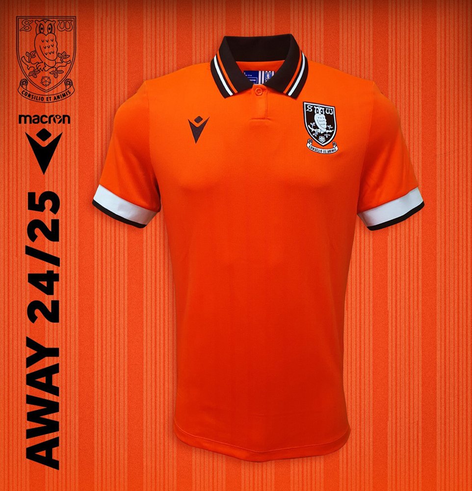 初瀬亮が移籍！シェフィールド・ウェンズデイのユニフォームと「水曜日