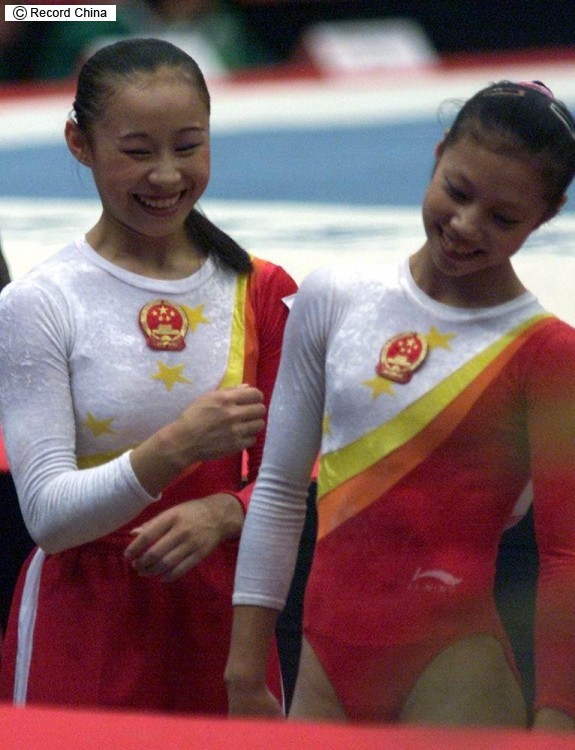 体操女子選手の年齢詐称疑惑、いまだ晴れず―中国