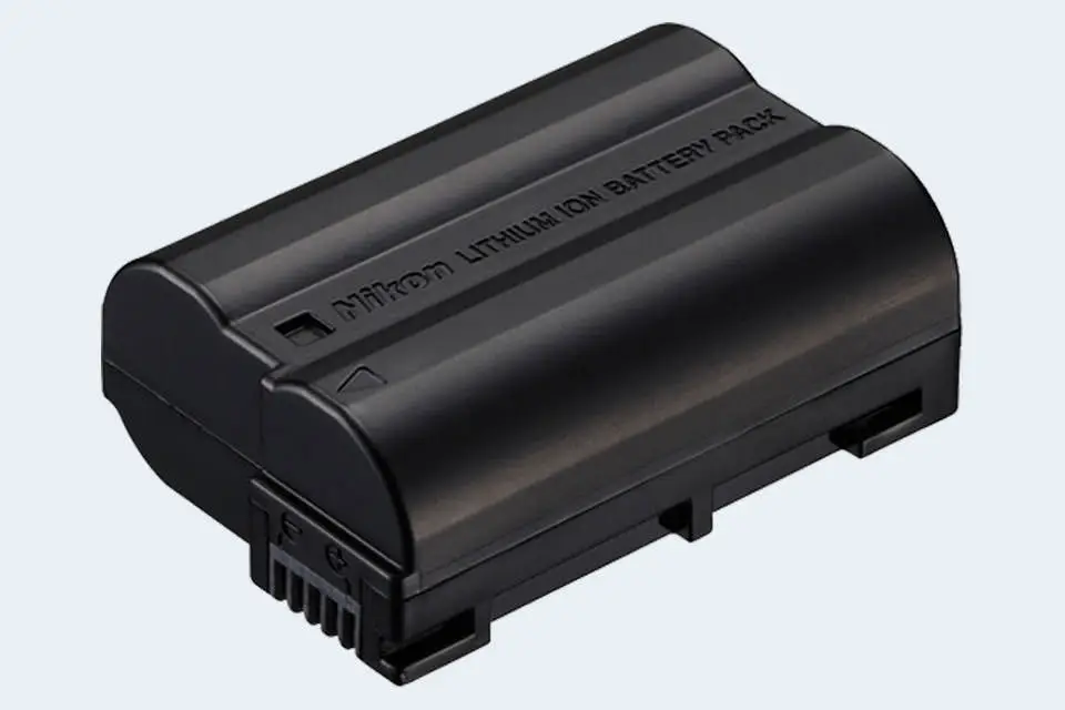 Nikon D800E battery: what are the options?