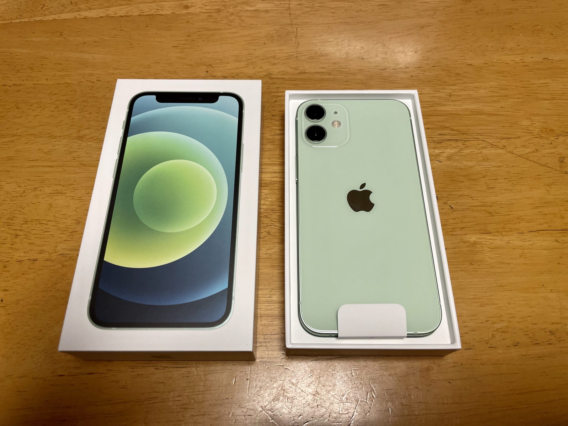 iPhone 12 mini グリーン 開封の儀 | AppleBamboo.com