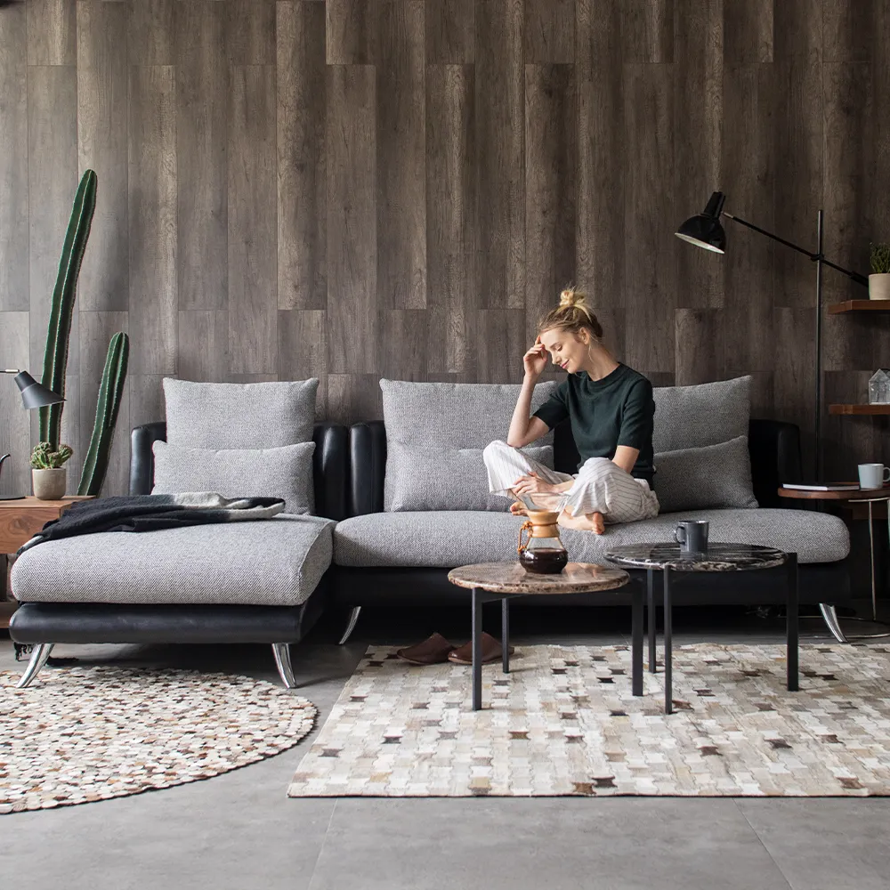 ほぼ新品】高級ローレンス本革ソファ 大型 2台販売中 ほぼ新品