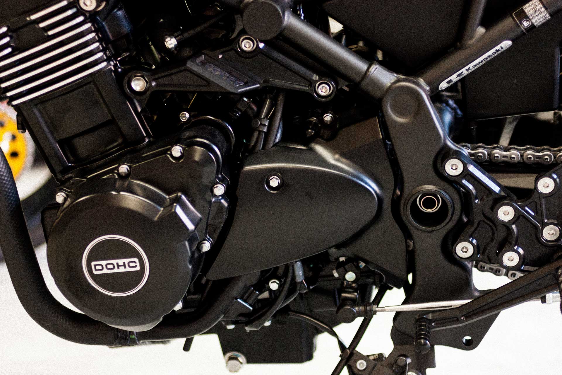 ≪Z900RS専用 スプロケットカバー≫の開発 | 開発情報 | ARCHI