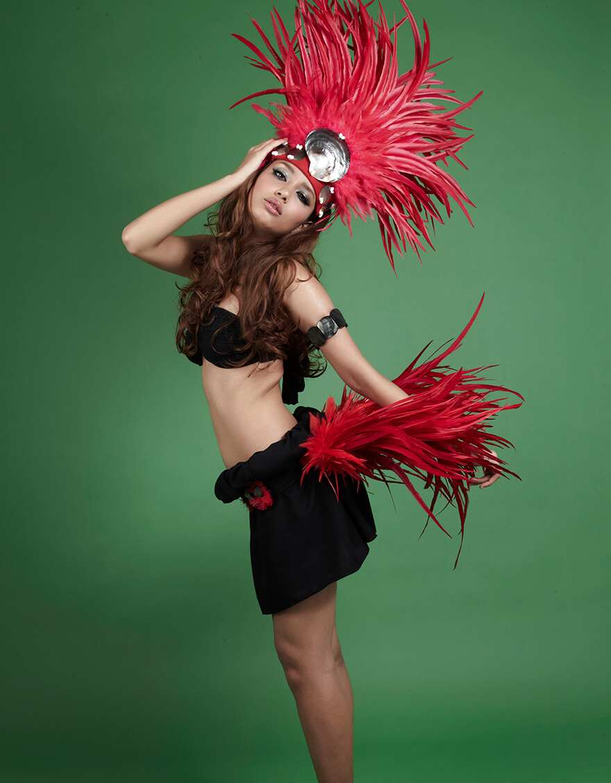 フェザーヒップベルト (レッド） – 【公式】フラダンス衣装