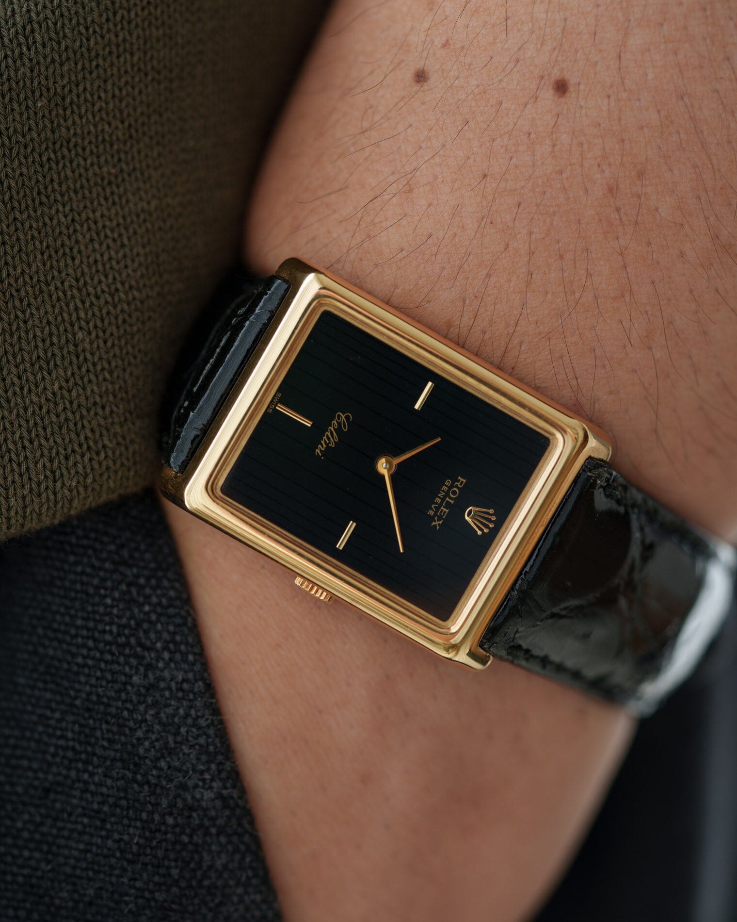 Rolex チェリーニ 4105 レクタングル YG ブラックタペストリーダイアル