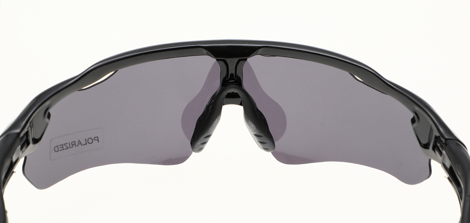 使用方法 | ゴルフ特化型偏光サングラス – ARK 公式ページ