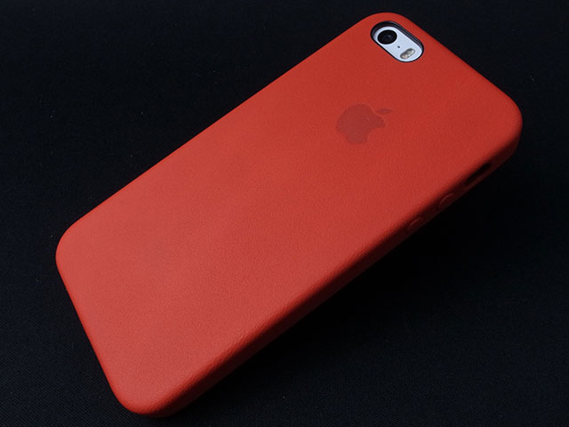 新製品】Apple「iPhone 7 Smart Battery Case」と「iPhone SEレザー