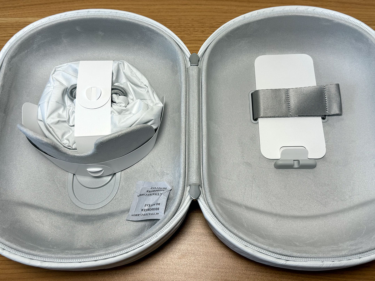 レビュー】Apple純正 Apple Vision Proトラベルケース | アイアリ
