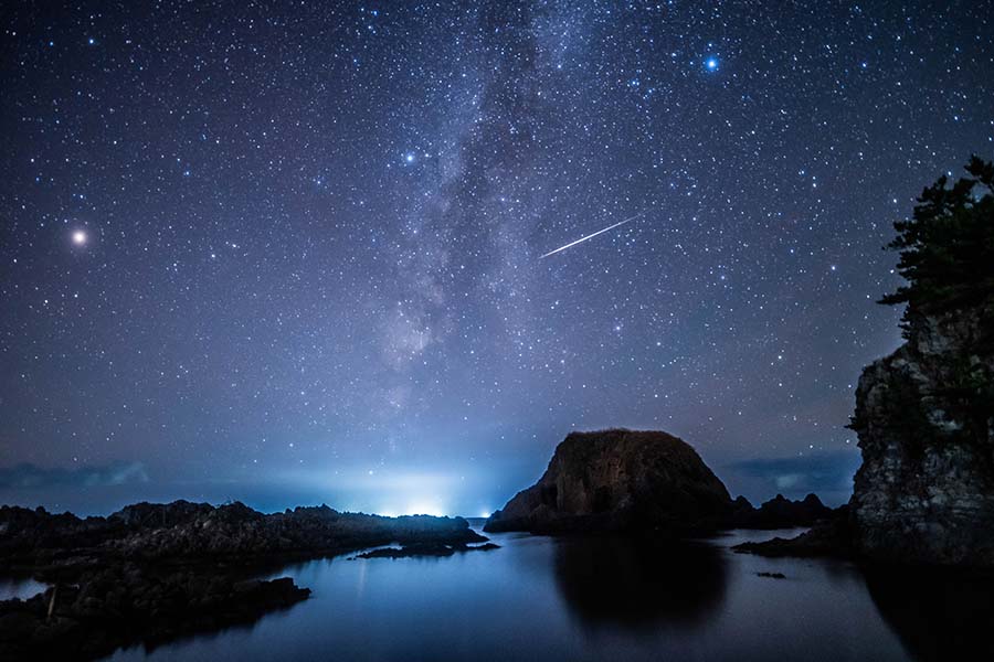 本州屈指！青森県深浦町の星空 | artna［アートな］