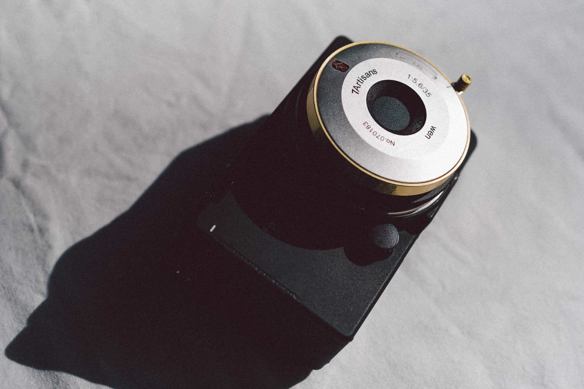 SIGMA fpにオールドレンズをつけて遊んでみた | ライカ特集 ブログ