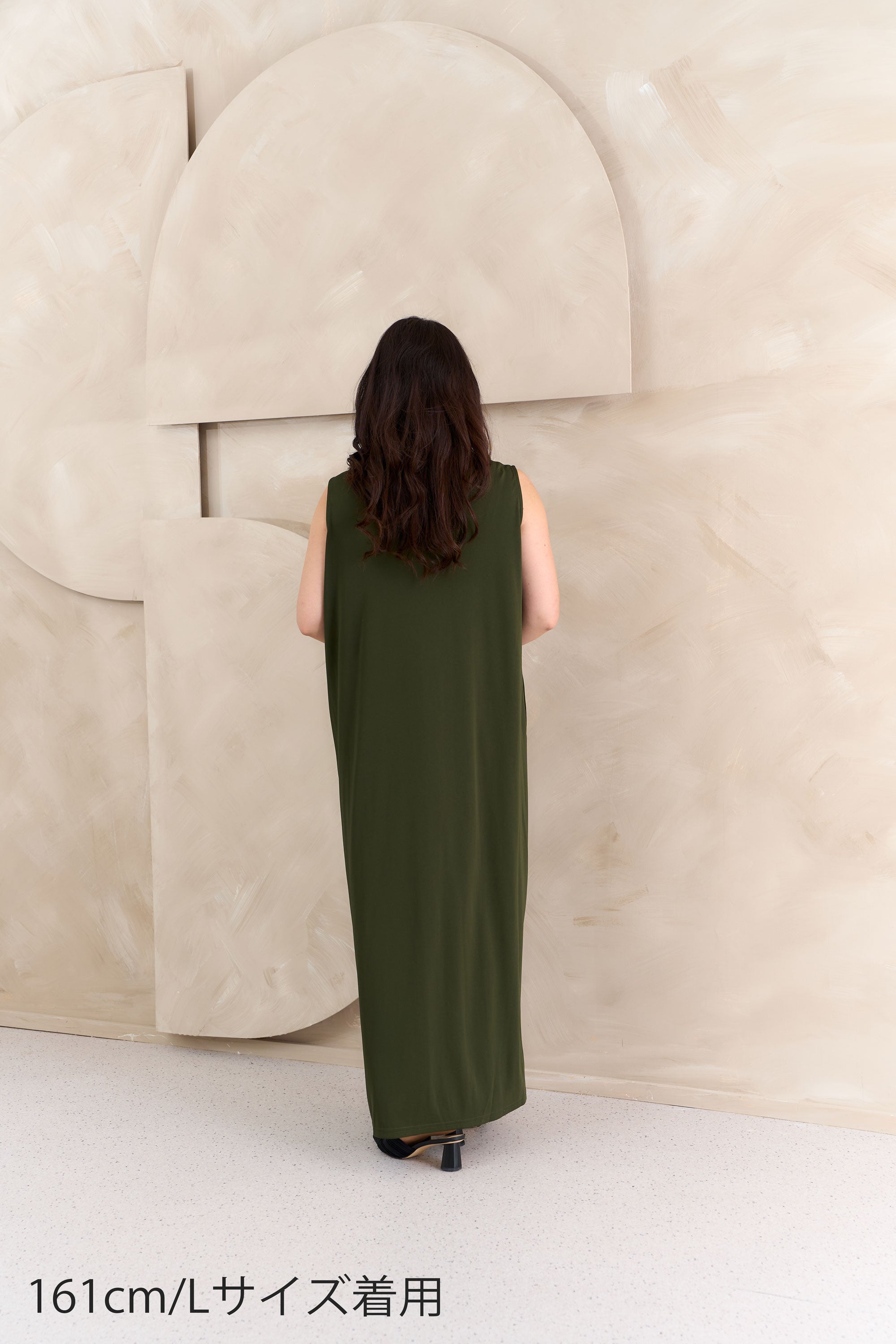 フロントツイストタックワンピース NS-306 – ATELIER N'S