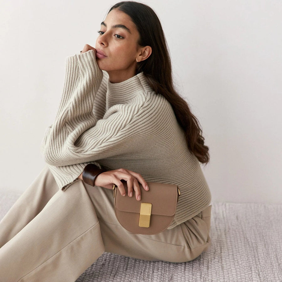 Mini Sully Gold Edition - Taupe box Leather – Ateliers Auguste