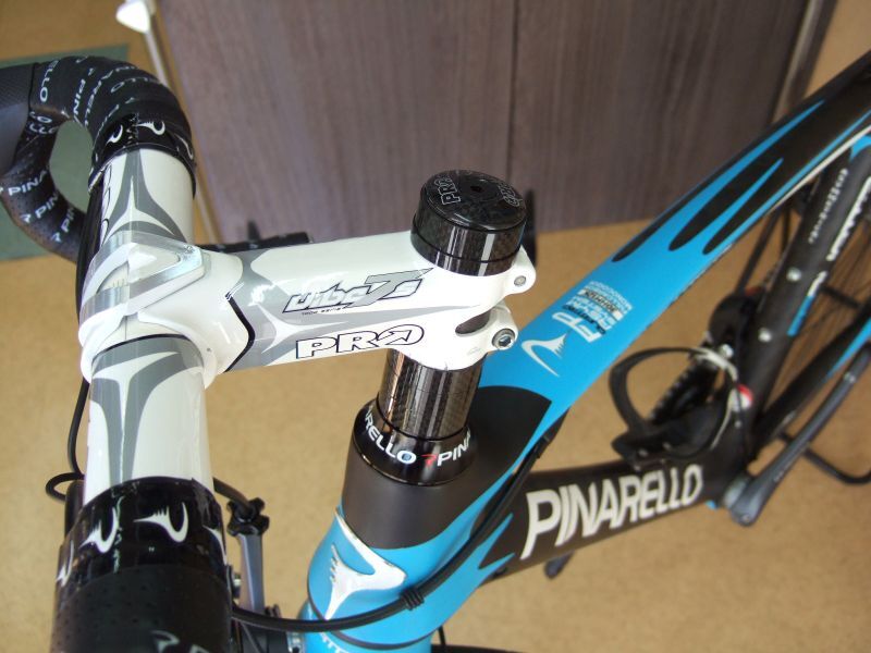 PINARELLO FP QUATTRO Ultegra Di2（ピナレロ エフピー クアトロ