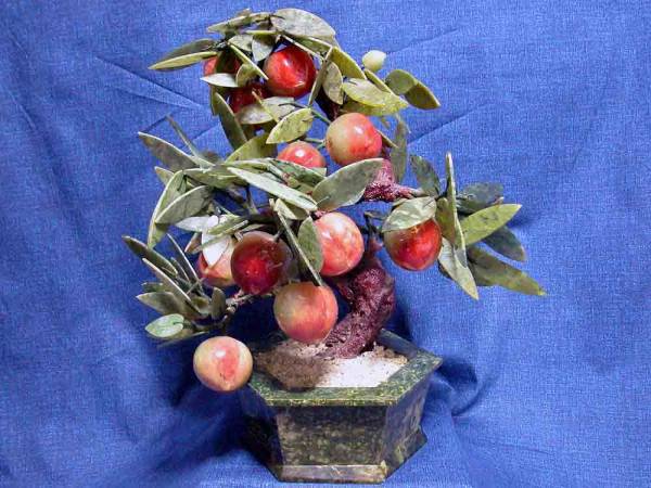 玉石細工/桃の木/置物/ヒスイの桃盆栽/風水縁起物/翡翠/彫刻盆栽(東洋