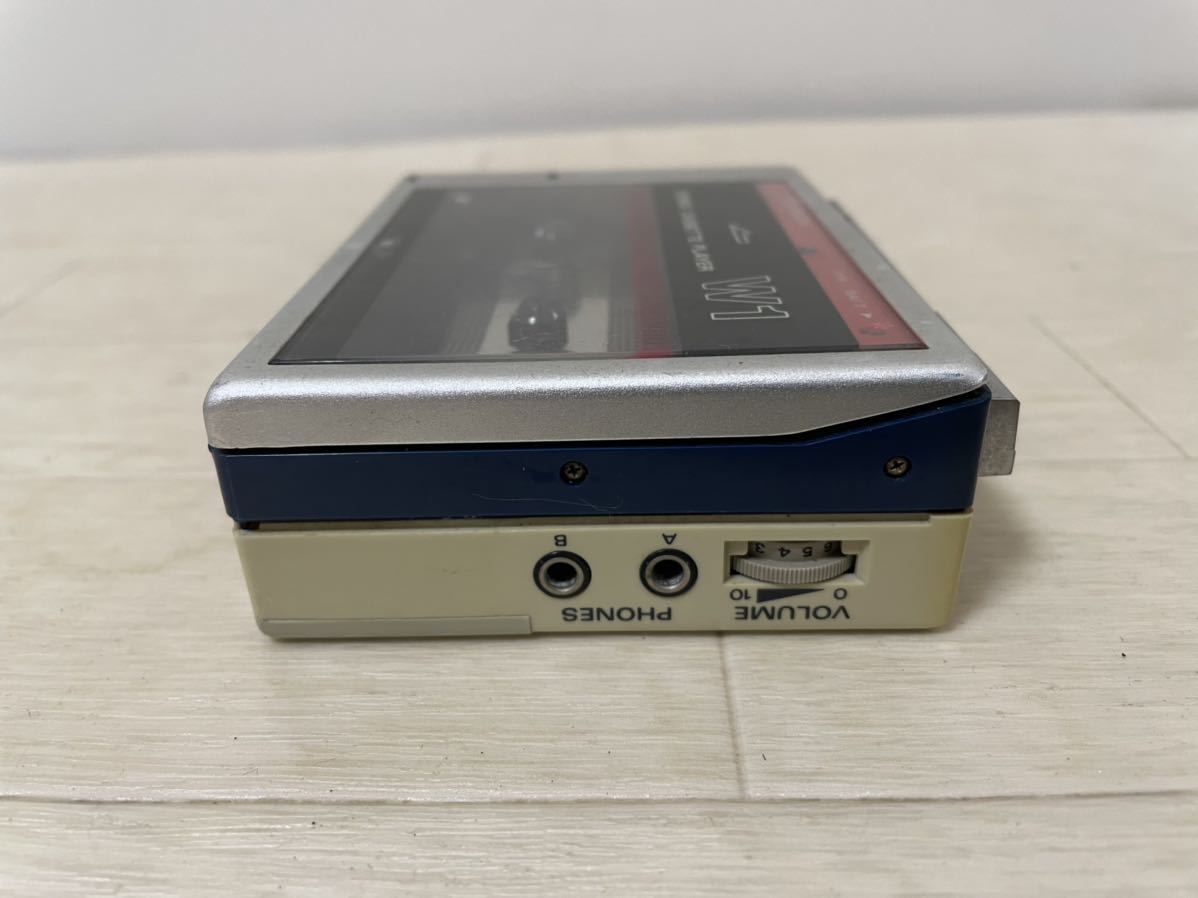 ジャンク】HITACHI CP-W1 ステレオカセットプレーヤー(再生専用)｜売買